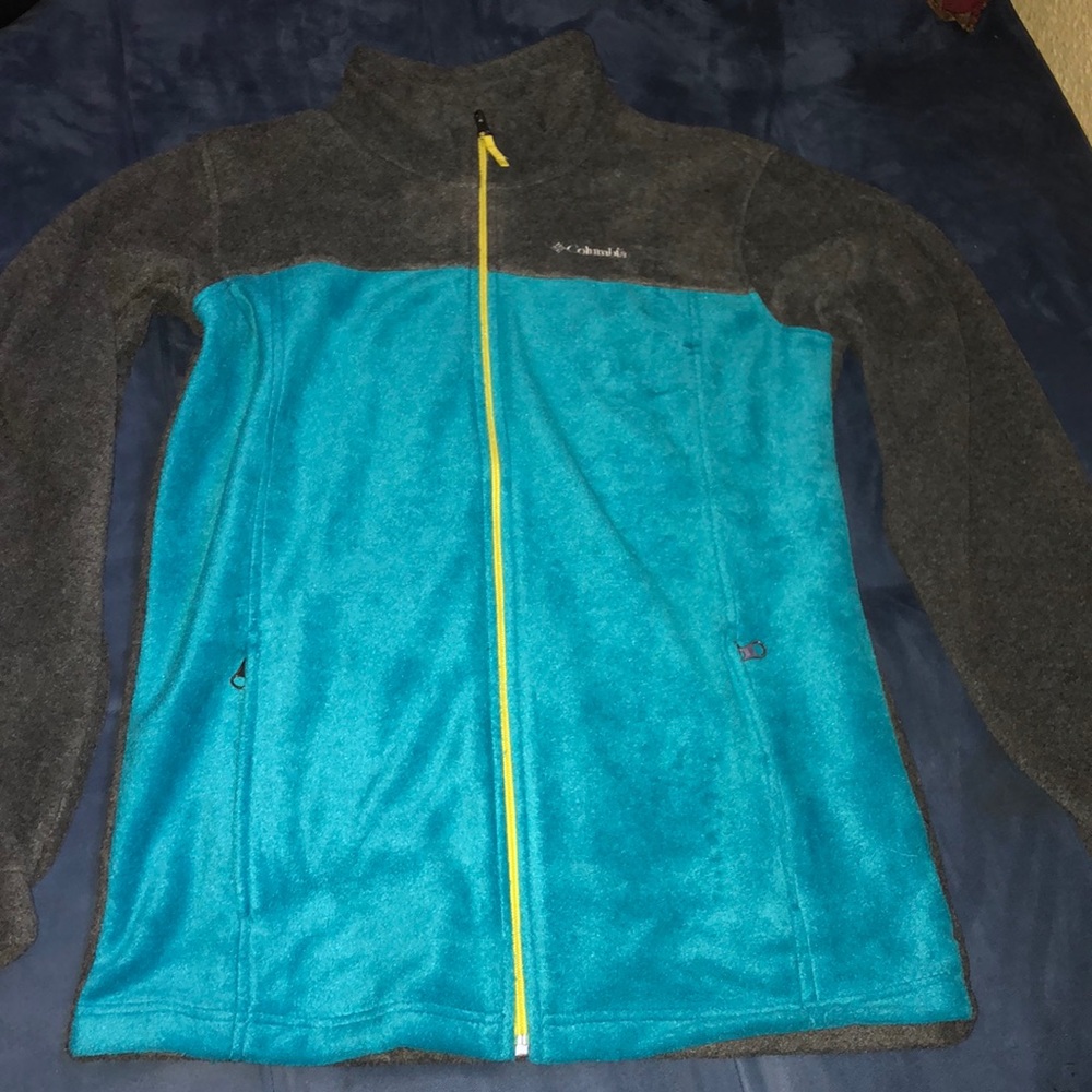 Men Columbia sweater